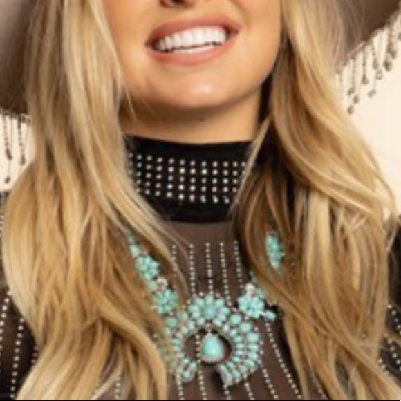 🔥 RESTOCKED! 🔥 Vintage Style Squash Blossom Statement Necklace - Picture 2 of 14